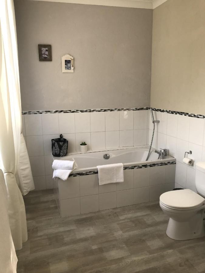 La Maison De Louisette Le Faouët 外观 照片